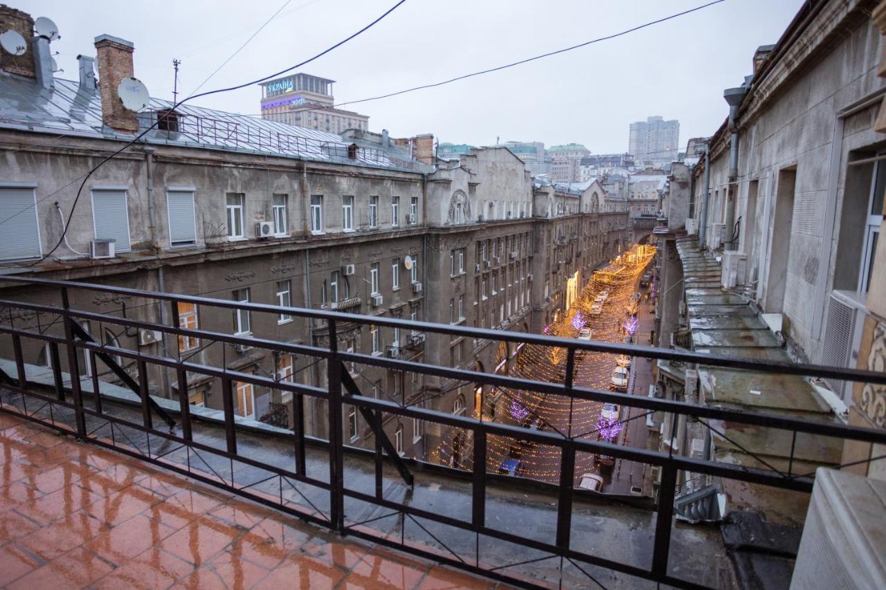 911 Apartments Khreshchatyk Kiev Extérieur photo